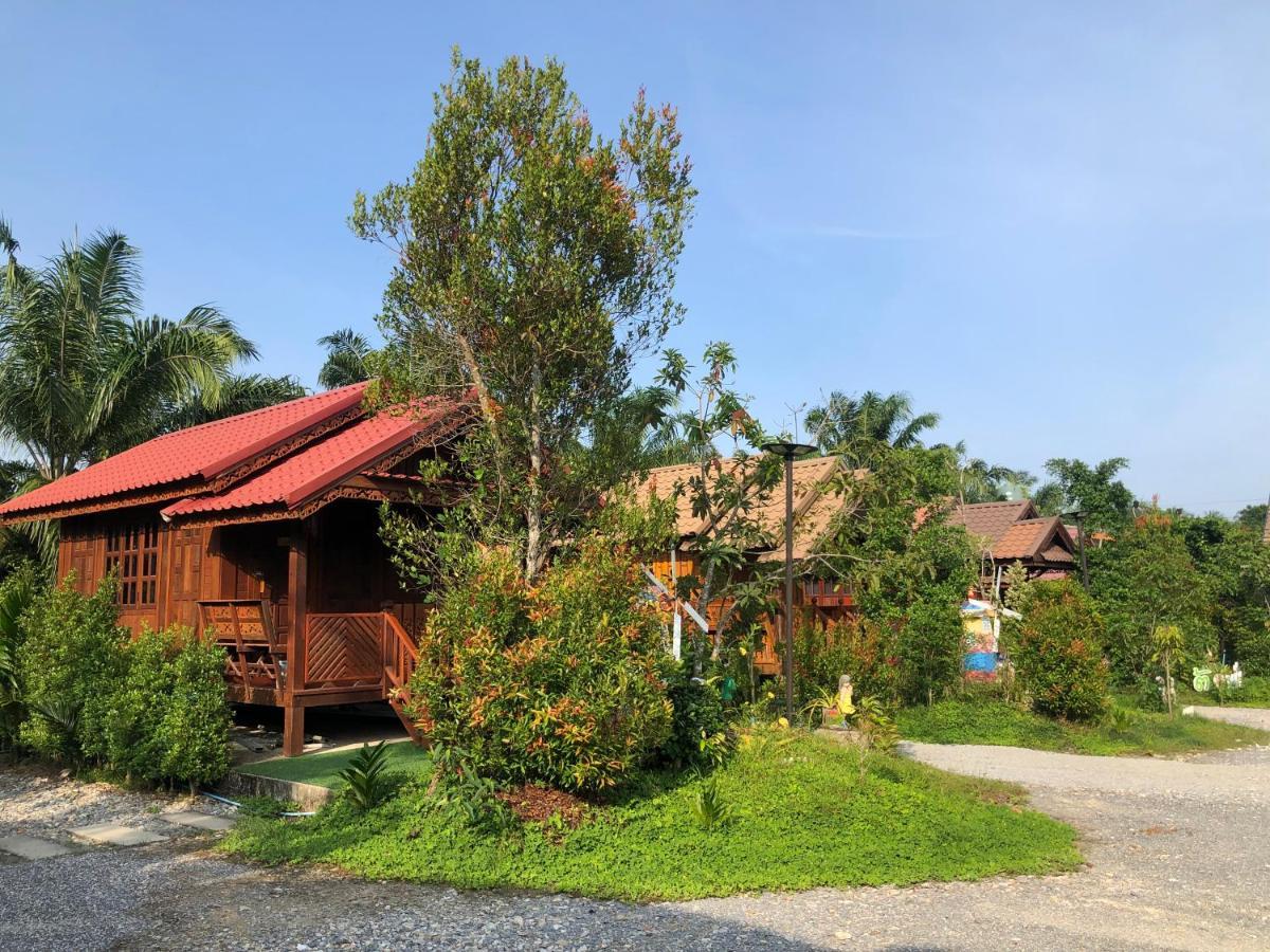 Kob Suk Resort K7 , K10 Sichon Exterior foto